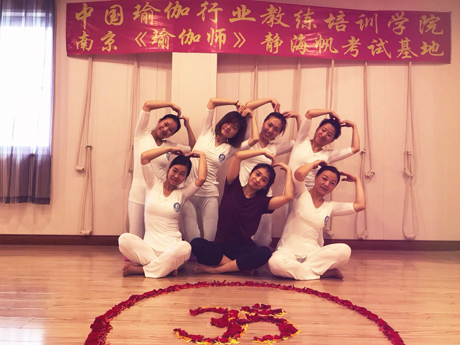 预防和缓解颈椎病，有妙招！